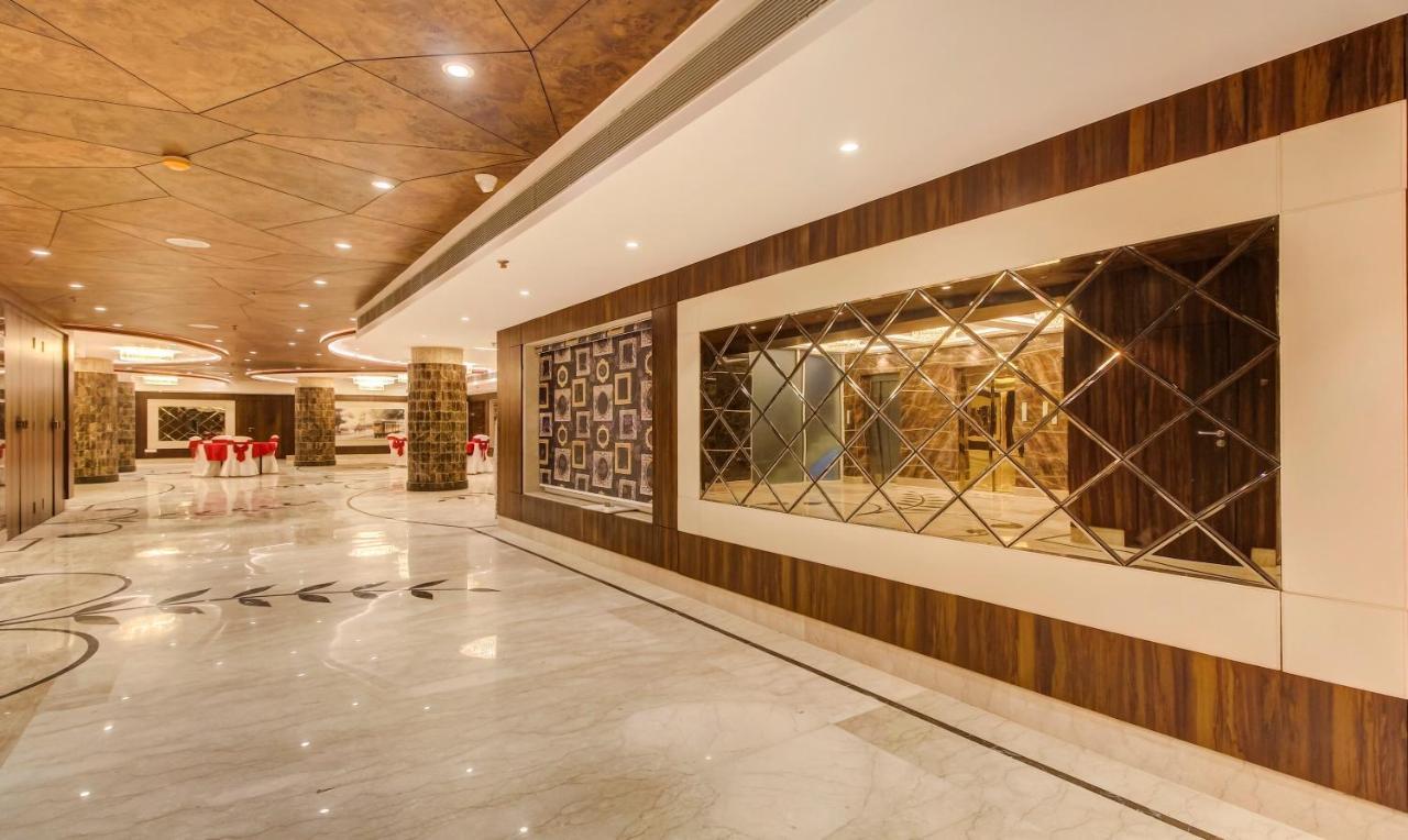 Hotel Treebo Premium Tahoora International Kalkutta Exterior foto
